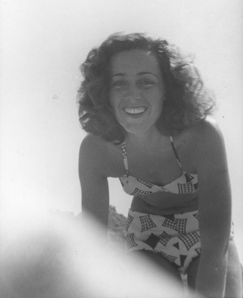 Yana in Taormina in 1952